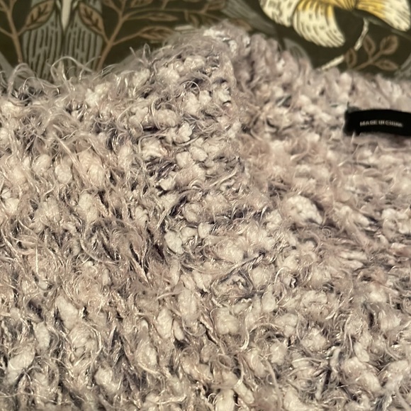 Women’s pullover sweater - Picture 3 of 3